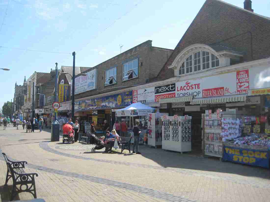 Investment opportunity for sale in Great Yarmouth Regent Bowl