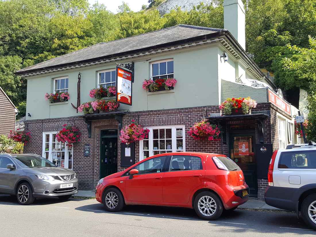 Fleurets Pubs for Sale or to Let