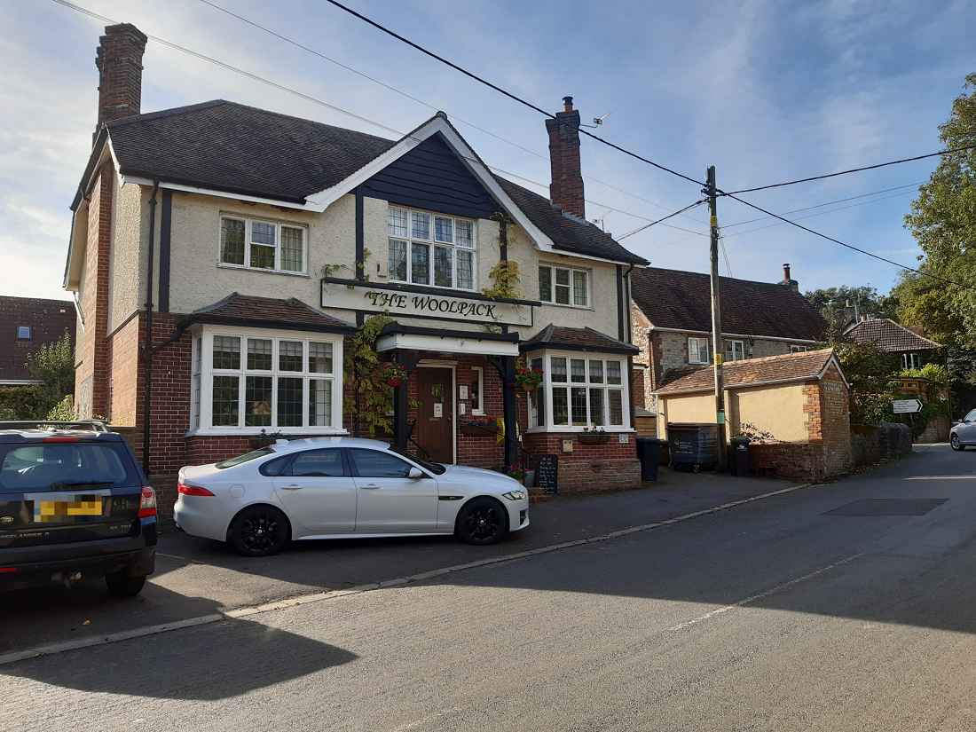 Pub for sale in Warminster Woolpack, W219376