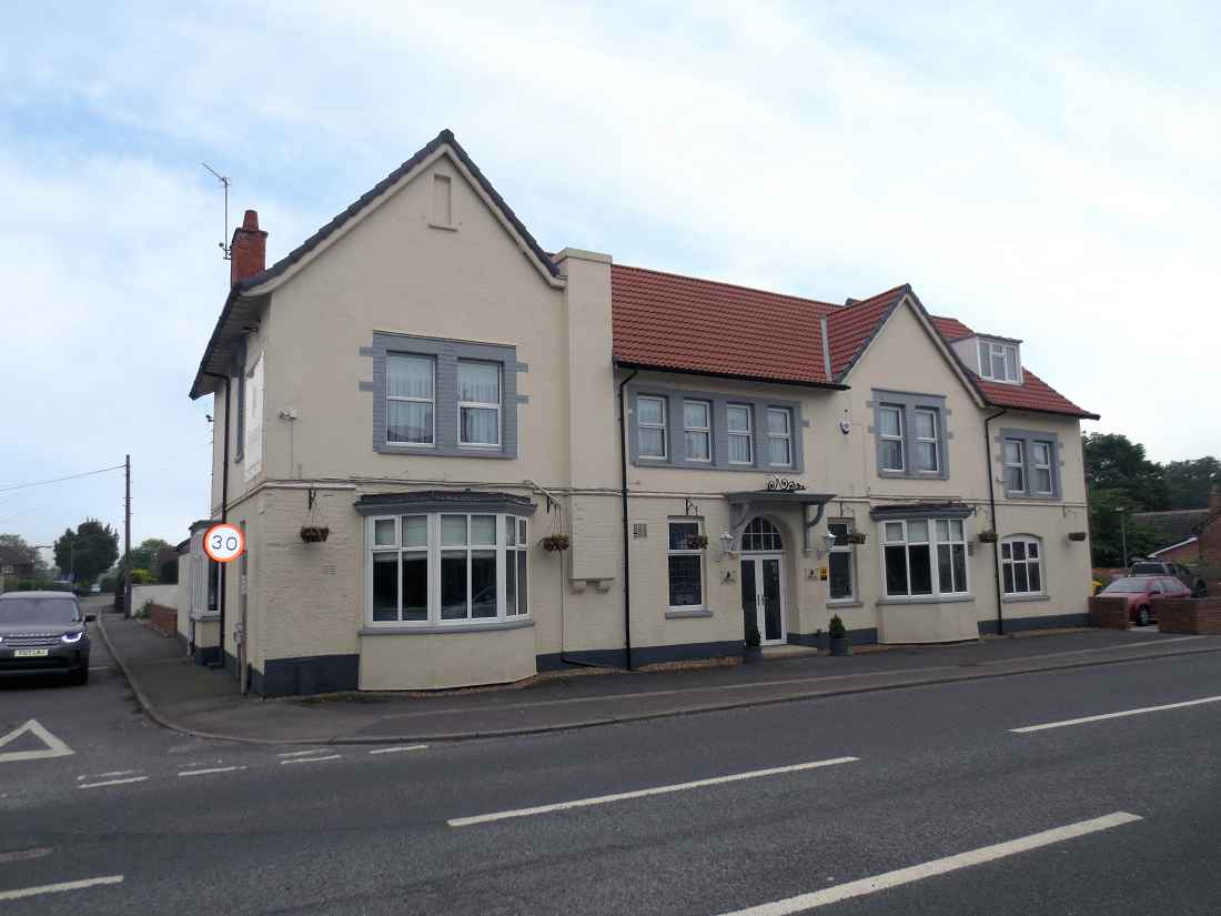 Fleurets Pubs For Or To Let Freehold Pub For Separatist Torworth Nottinghamshire