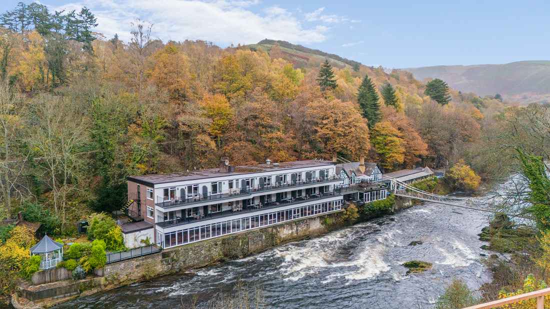 Hotel For Sale In Llangollen Chainbridge Hotel NW 424048