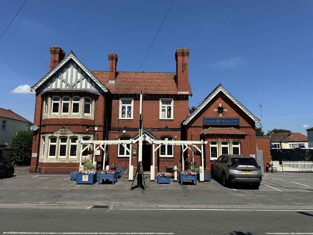 Pub for sale in Downend Duck & Willow, W420542