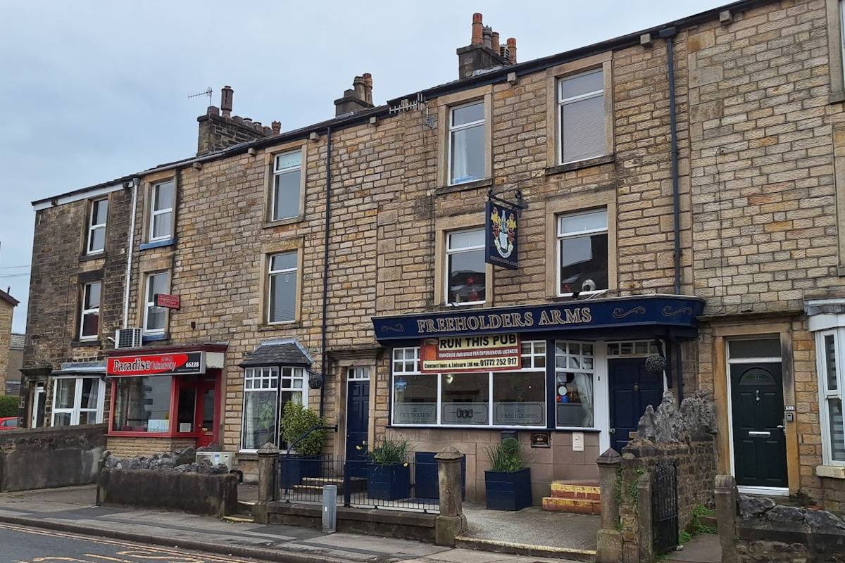 Freehold of Historic Lancaster Pub Listed for Sale