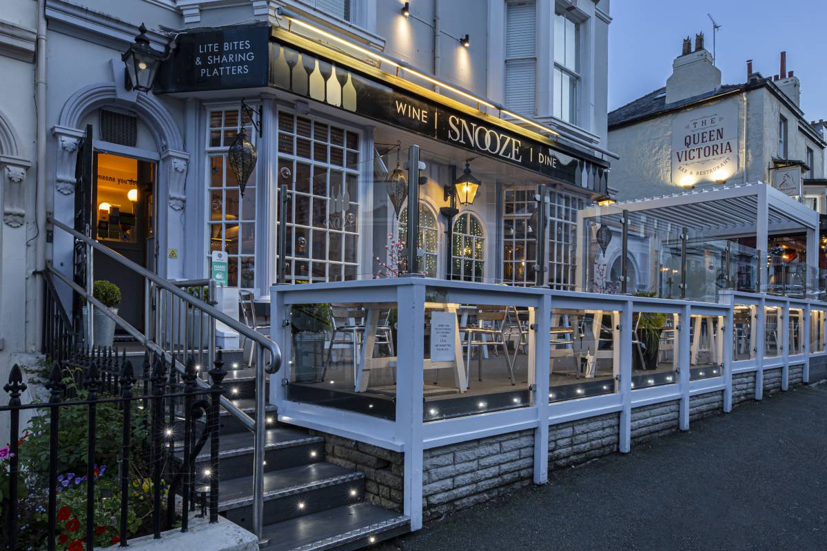 Freehold Wine Bar with Rooms in Llandudno